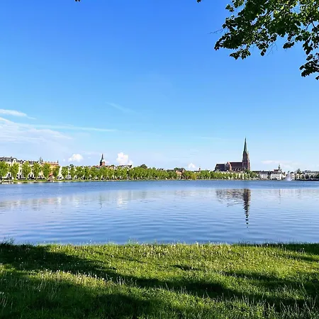 Rosi Sn * Schwerin (Mecklenburg-Vorpommern)